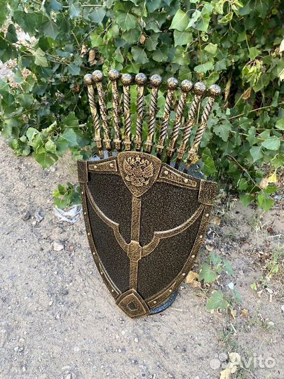 Щит +шампура +предметы