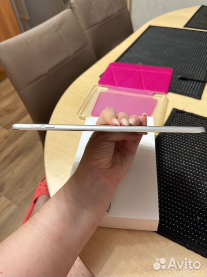 iPad mini 4 128gb wifi