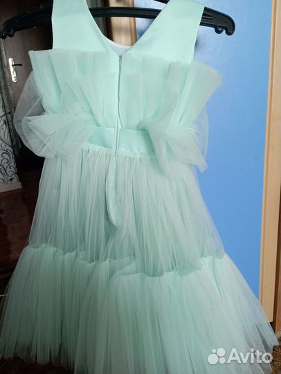 Нарядное платье для девочки