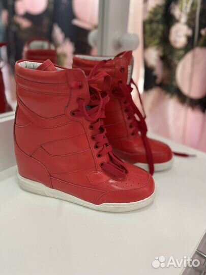 Сникерсы marc jacobs