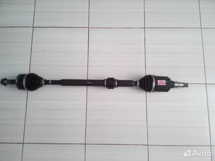 Привод правый 13386317 Шевроле Круз Chevrolet Cruz