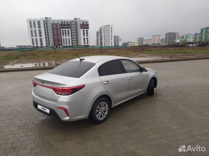 Kia Rio 1.6 AT, 2019, битый, 146 000 км