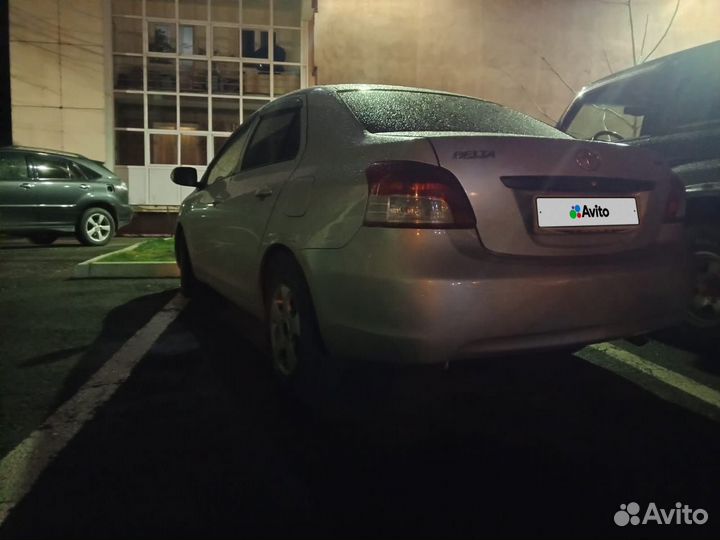 Toyota Belta 1.0 CVT, 2010, 252 000 км