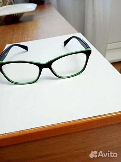 Очки для чтения на + 2,00