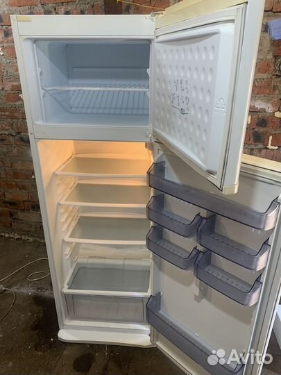 Холодильник vestel 165cm