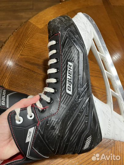 Коньки хоккейные 47 размер Bauer