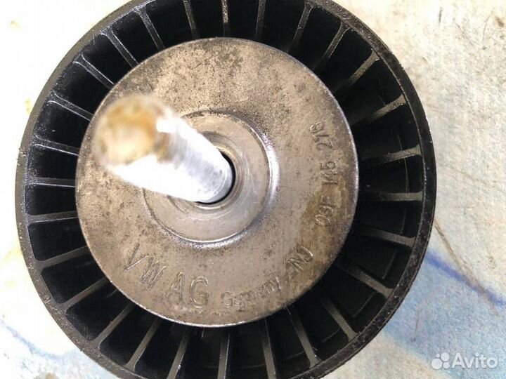 Ролик-натяжитель ремня грм 03F145276