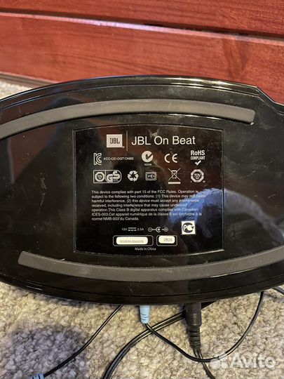 Колонка jbl on beat