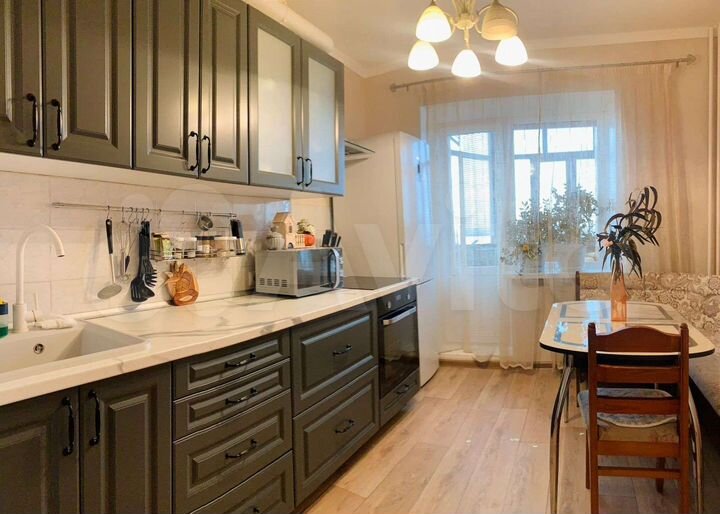 2-к. квартира, 56,1 м², 8/9 эт.