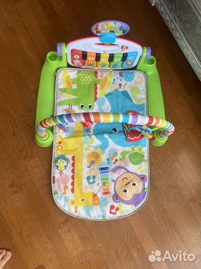 Развивающий коврик fisher price с пианино