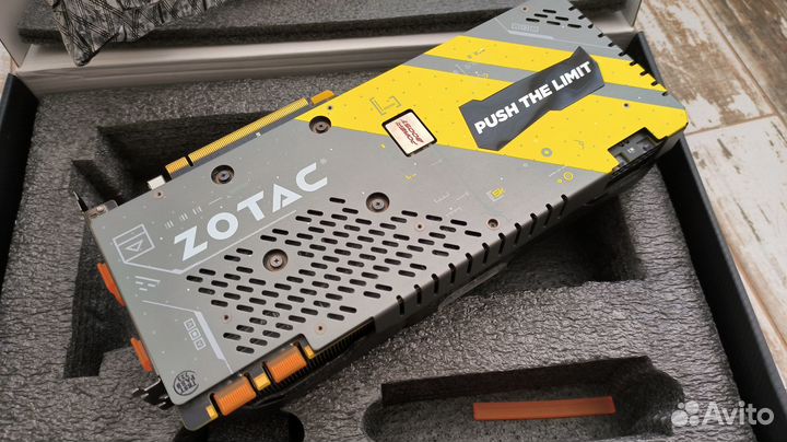 Видеокарта zotac GeForce GTX 1070 AMP Extreme