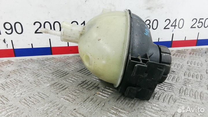 Бачок расширительный Mercedes-Benz C-Класс