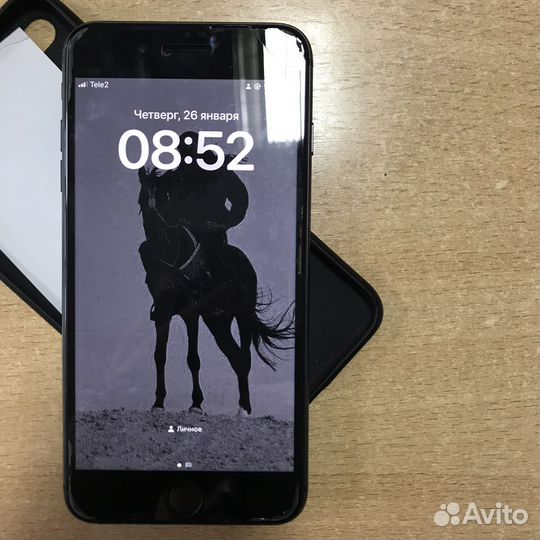 iPhone 8 Plus, 64 ГБ