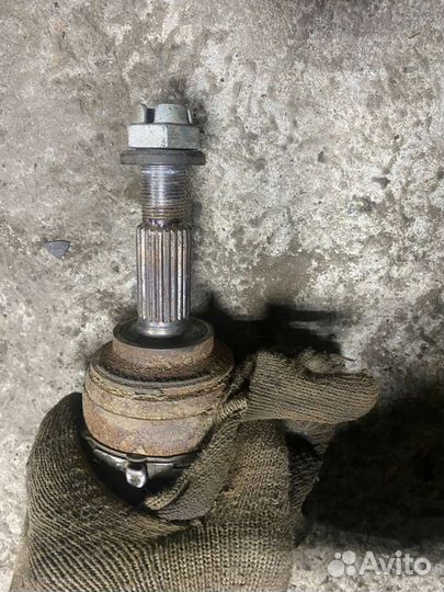 Привод правый LADA Largus 1.6 8кл