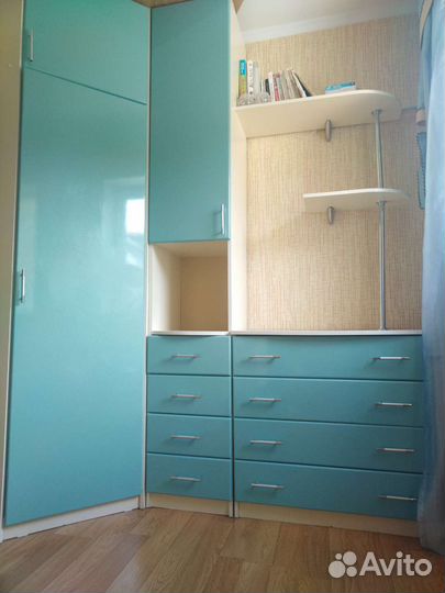 Двухъярусная кровать