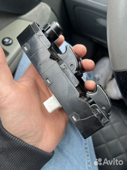 Блок кнопок стеклоподъемников chevrolet lacetti