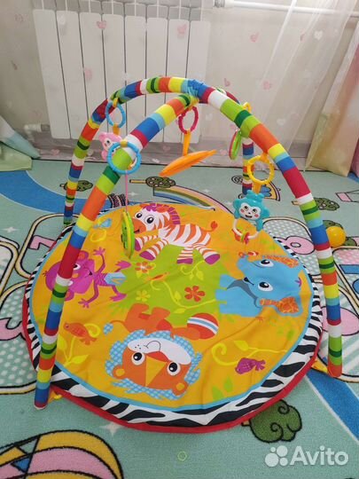 Развивающий коврик новый