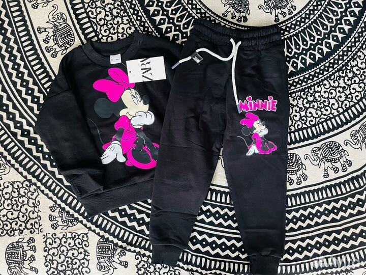 Костюмы zara