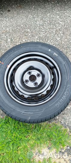 Kumho Ecowing ES01 KH27 185/65 R15 27H