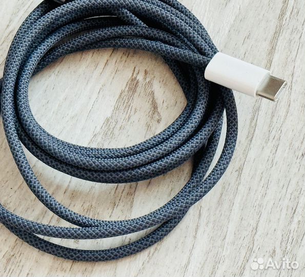 Магнитный кабель Apple USB-C - MagSafe