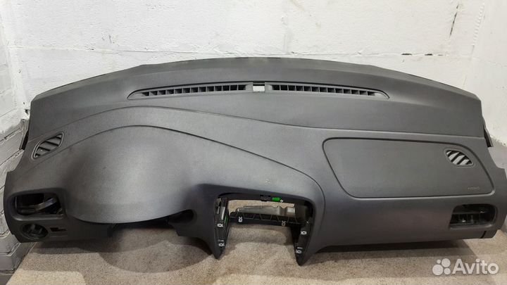 Торпеда оригинал для Volkswagen Polo 5 Sedan