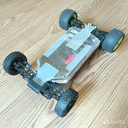 Радиоуправляемая модель багги Associated B44 4WD