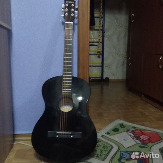 Акустическая гитара бу