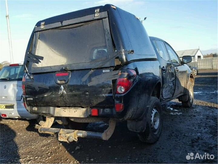 Разбор на запчасти Mitsubishi L200