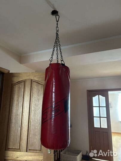 Боксерский мешок с цепью