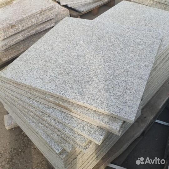 Гранитная плитка полированная Мансуровское