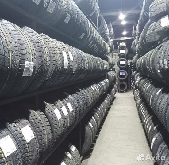 Kumho WinterCraft KW27 245/40 R18 93M