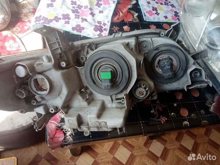 Фары на камри40 левая правая