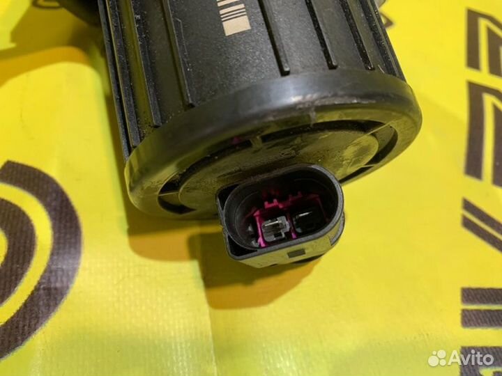 Воздушный насос Audi A6 4G2 chva 2012