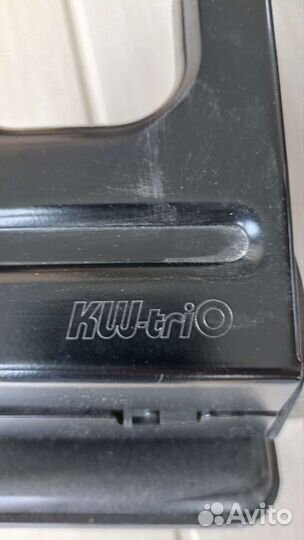 Дырокол KW-trio усиленный