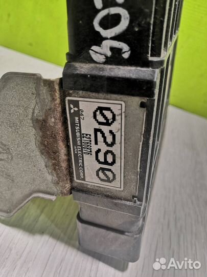 Блок управления двигателем Митсубиси Галант 8