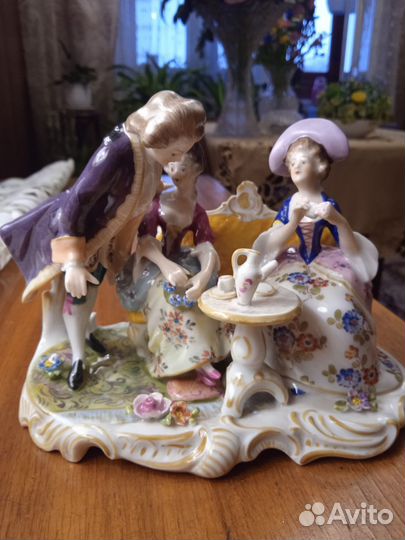 Фарфоровая статуэтка. Германия