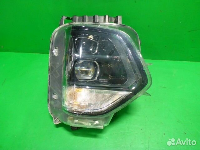 Фара правая Hyundai Santa Fe с 2018г