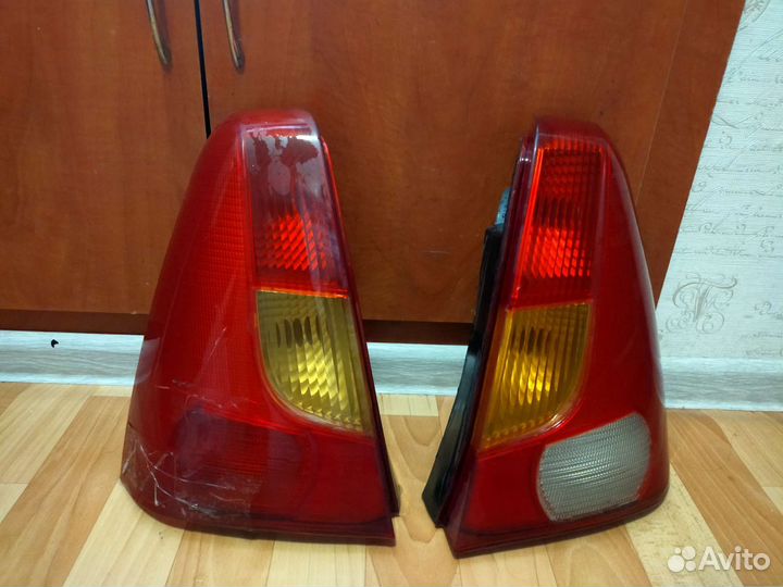 Фонарь задний левый на renault logan 1