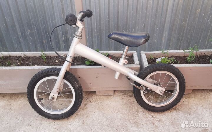 Беговел детский бу