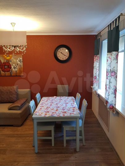 2-к. квартира, 68 м², 2/2 эт.