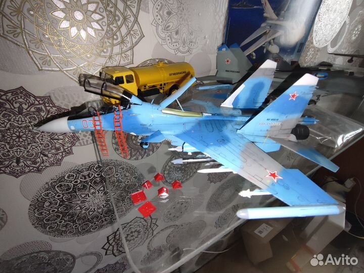 Самолет
