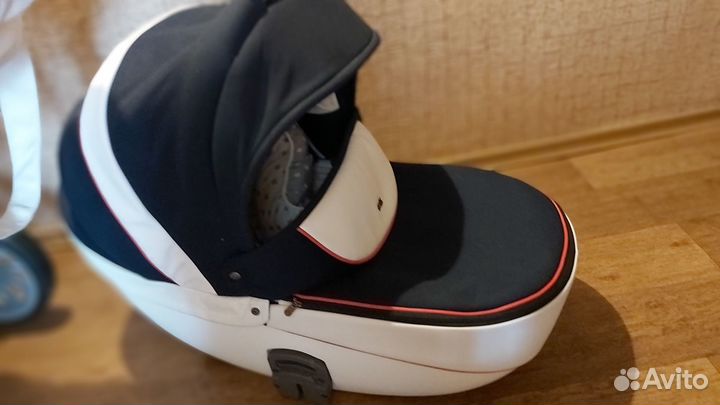 Продается коляска Апех