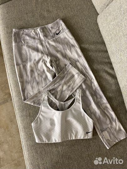 Костюм для фитнеса женский