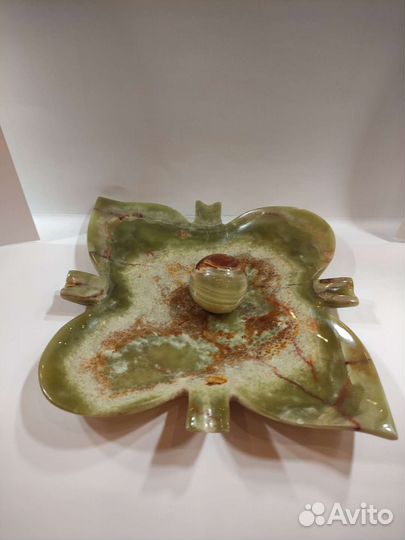 Пепельница из оникса