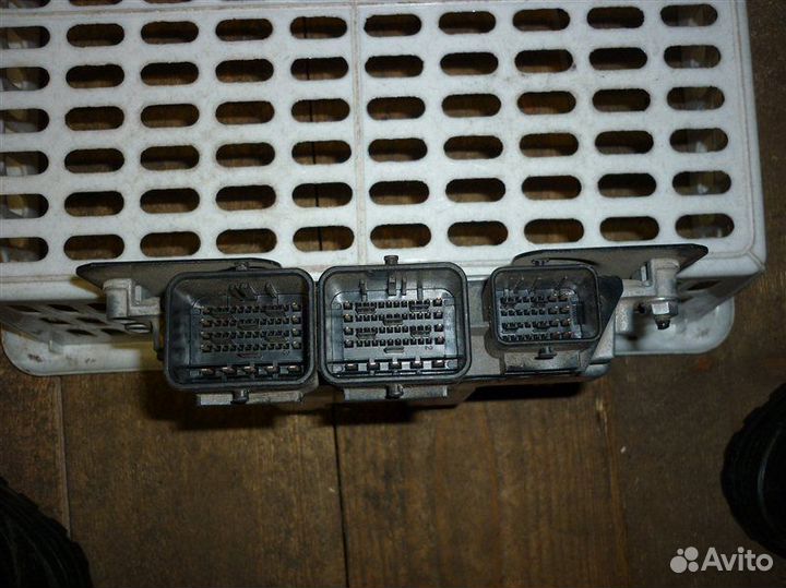 Блок управления двигателем Peugeot 308 хэтчбек