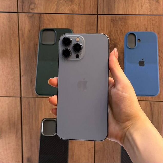 iPhone 13 Pro Max, 256 ГБ, SIM + eSIM