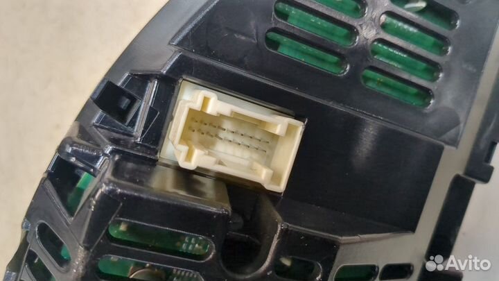 Щиток приборов Mercedes C W204, 2008