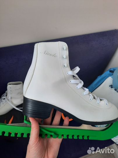 Коньки фигурные nikole