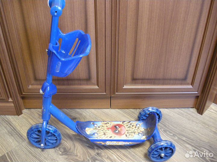 Cамокат Angry Birds