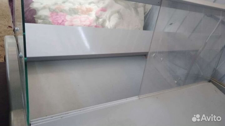 Настольная витрина